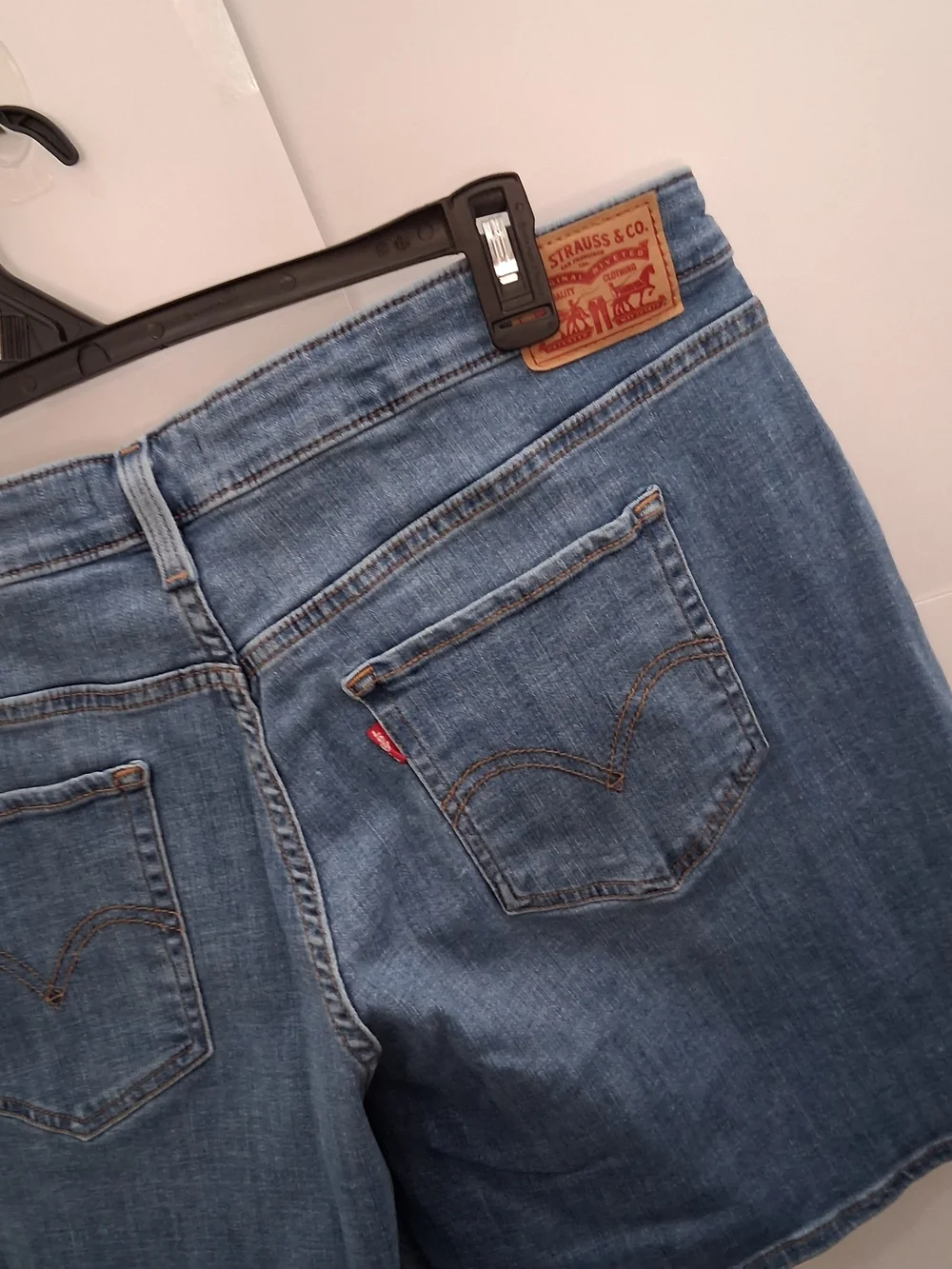 LEVIS Women's Distressed Denim Shorts - Blue Plus Size 20W - Picture 4 of 9
